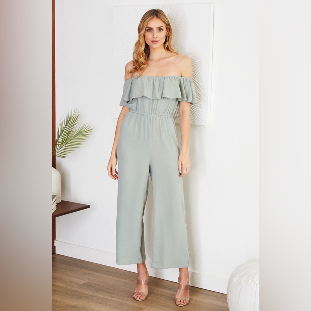 (Q51399-SAGE) OFF SHOULDER RUFFLE ROMPER